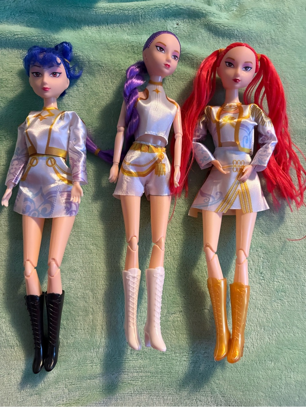 3 SET OF FASHION KPOP SINGING DOLLS - NO BOX
